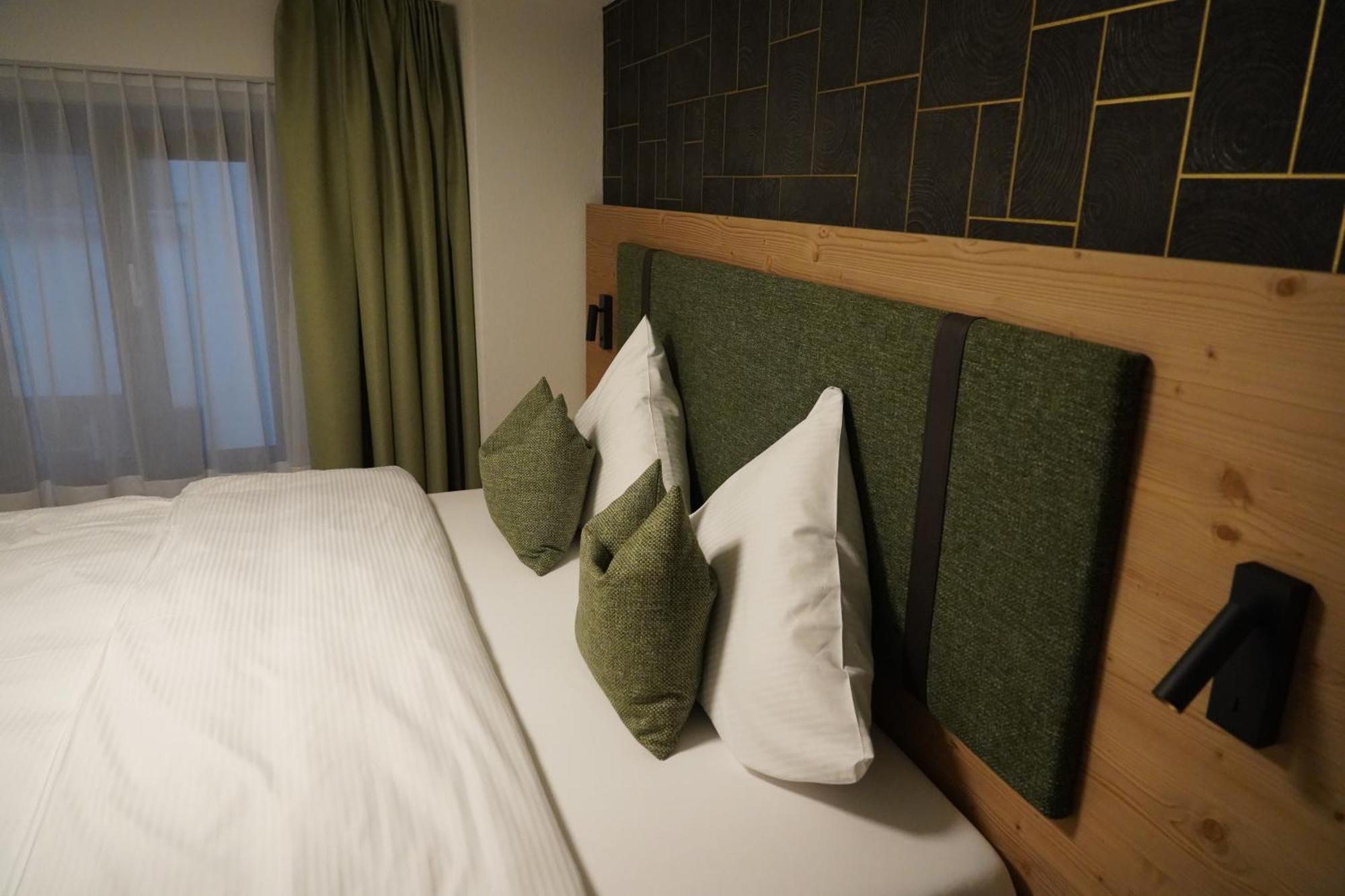 Appart Hotel Pitschonia Self Check-In Andeer Phòng bức ảnh